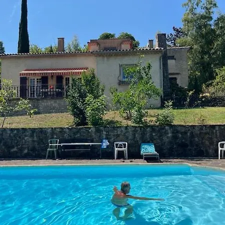 Le Chant Des Pins En Cevennes Frühstückspension